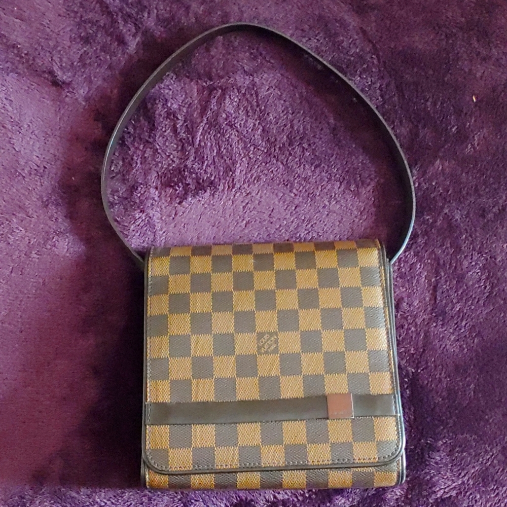Louis Vuitton Handbag